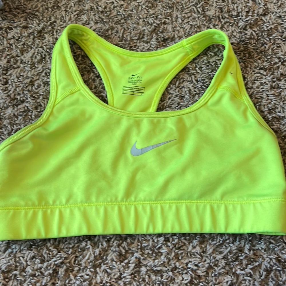 nike sports bra